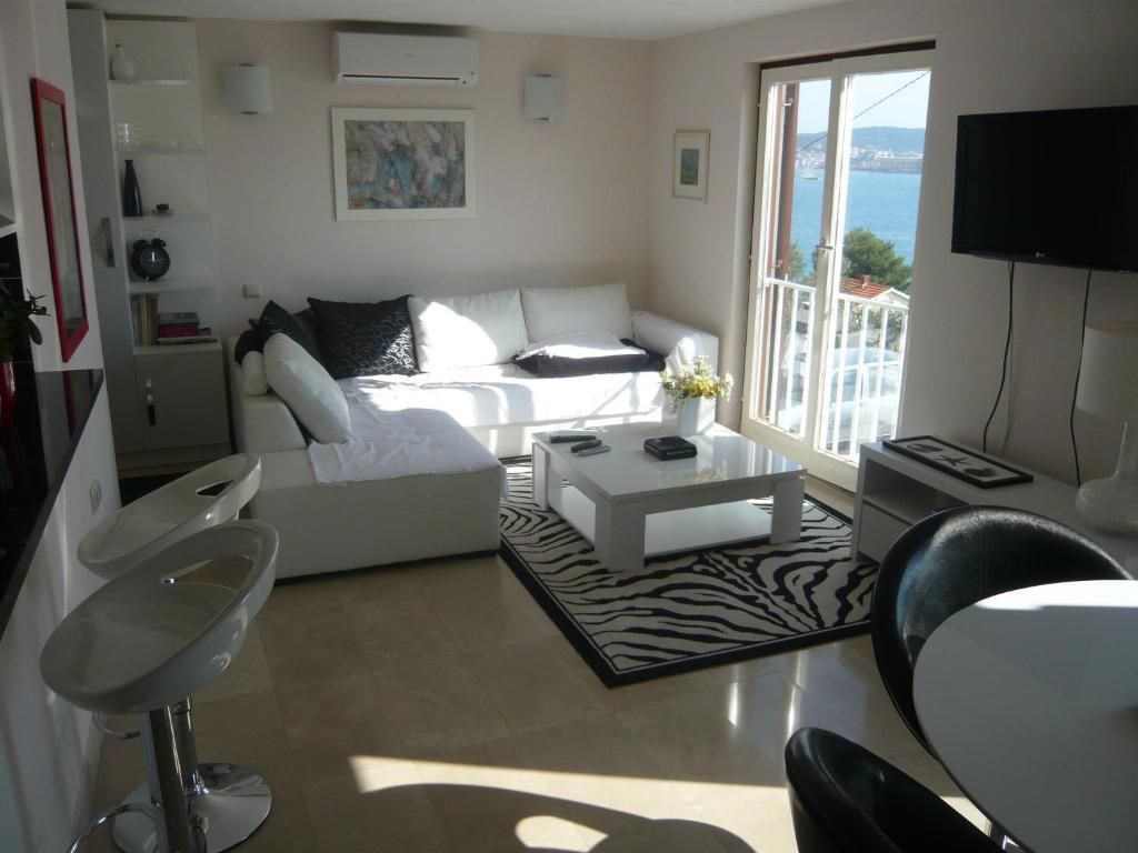 G&B Apartments تروغير المظهر الخارجي الصورة